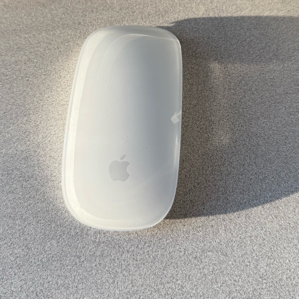 Apple Magic Mouse